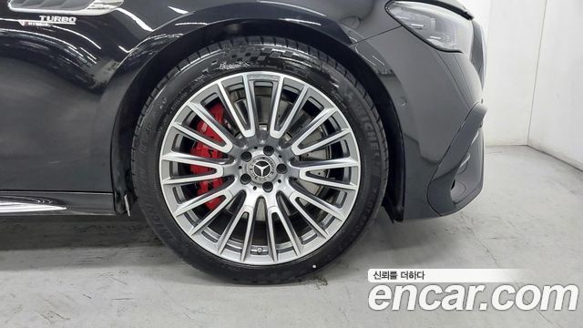 Mercedes-Benz E-Class 2025 — photo 5