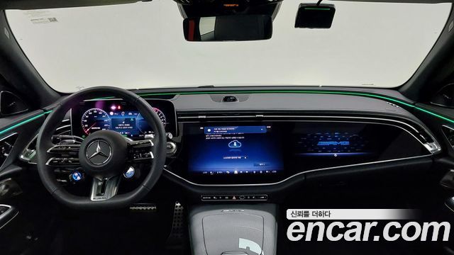 Mercedes-Benz E-Class 2025 — photo 7