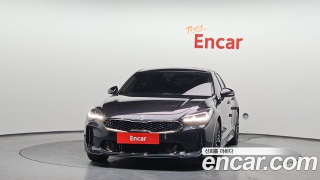 Kia Stinger 2018 — photo 3
