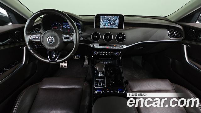 Kia Stinger 2018 — photo 7