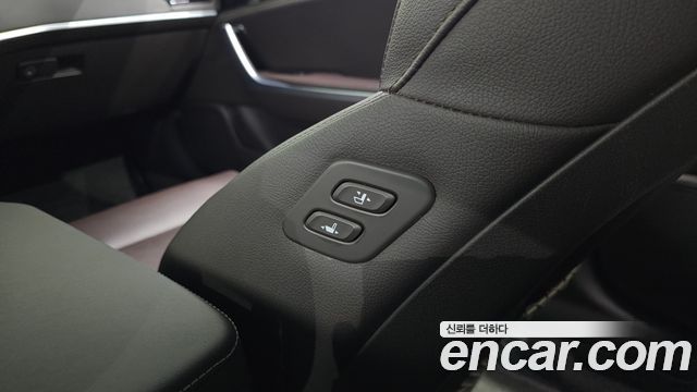 Kia Stinger 2018 — photo 16