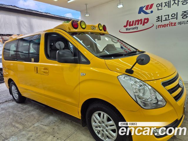 Hyundai Starex 2016 — photo 3