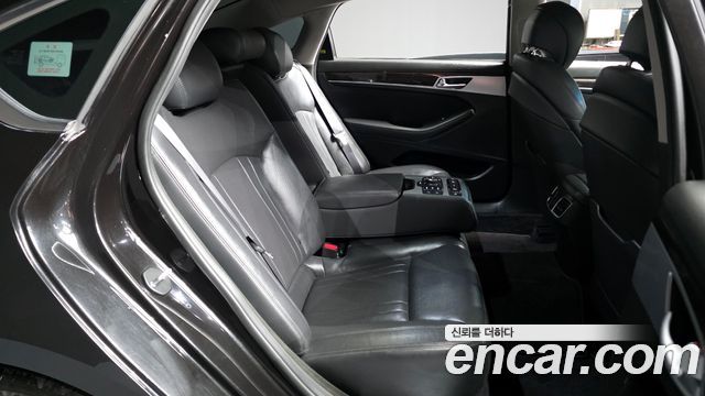 Genesis G80 2018 — photo 12