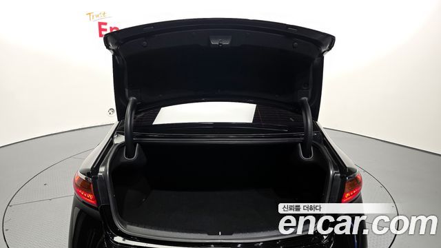 Kia K7 2016 — photo 26