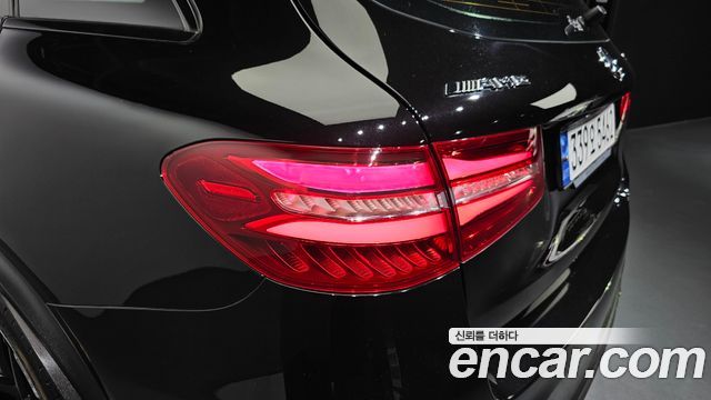 Mercedes-Benz GLC-Class 2018 — photo 9