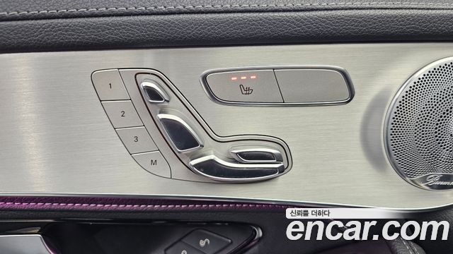 Mercedes-Benz GLC-Class 2018 — photo 30