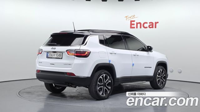 Jeep Compass 2022 — photo 2