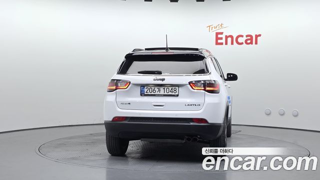 Jeep Compass 2022 — photo 4
