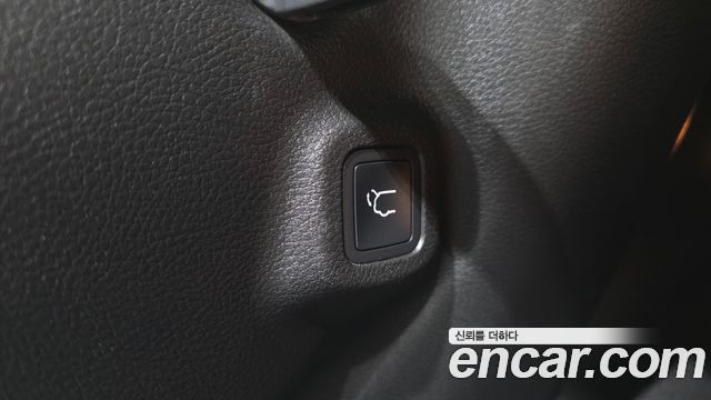 Jeep Compass 2022 — photo 17