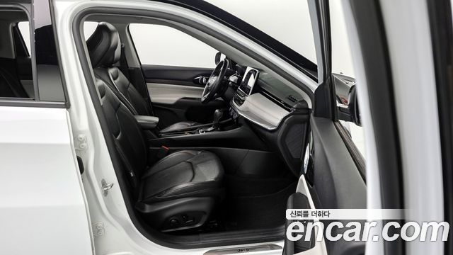 Jeep Compass 2022 — photo 16
