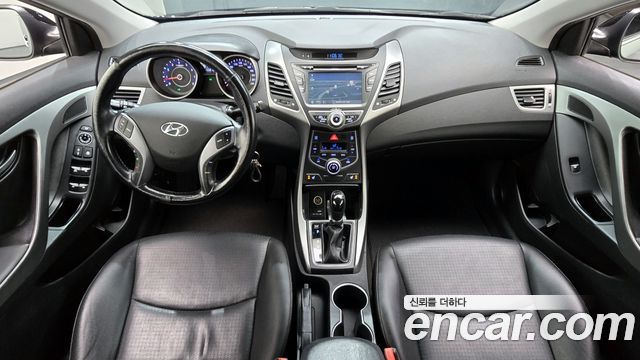 Hyundai AVANTE 2015 — photo 7