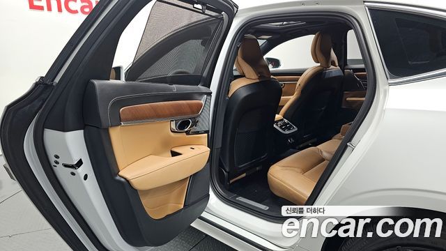 Volvo S90 2019 — photo 12