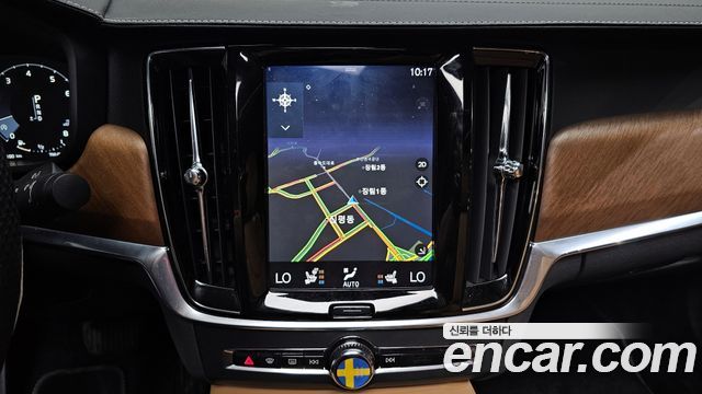 Volvo S90 2019 — photo 14