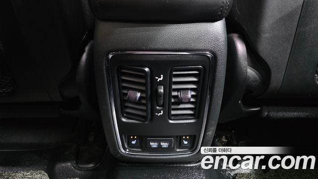 Jeep Cherokee 2018 — photo 28