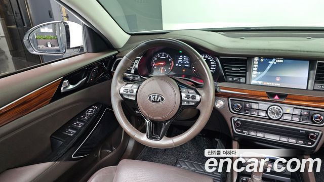Kia K7 2016 — photo 20