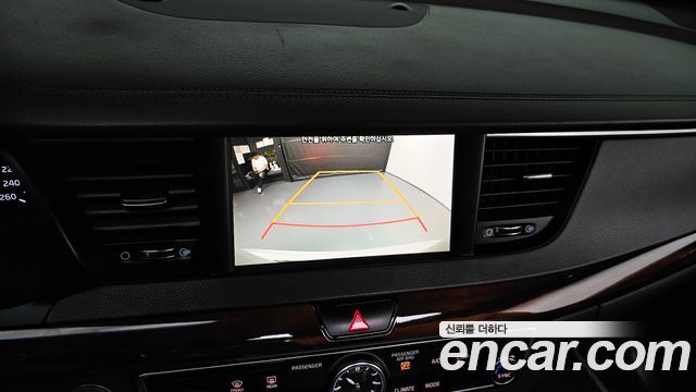 Kia K7 2016 — photo 21