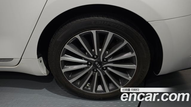 Kia K7 2016 — photo 7