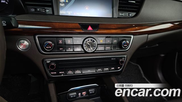 Kia K7 2016 — photo 32