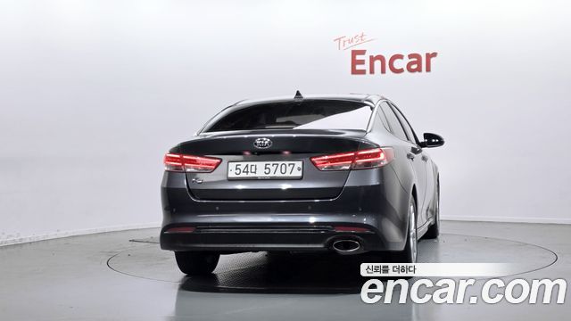 Kia K5 2018 — photo 4