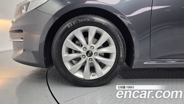 Kia K5 2018 — photo 5