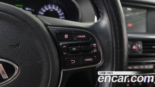 Kia K5 2018 — photo 15