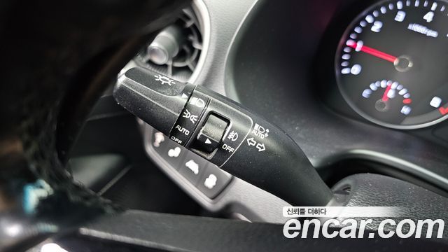 Kia K3 2019 — photo 30