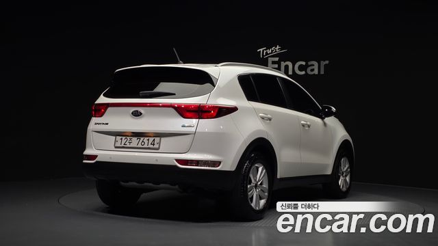 Kia Sportage 2016 — photo 2