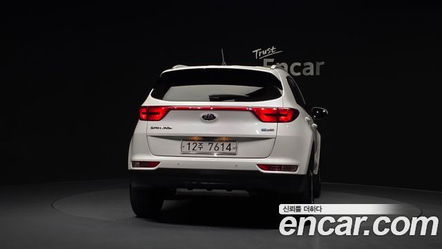Kia Sportage 2016 — photo 4