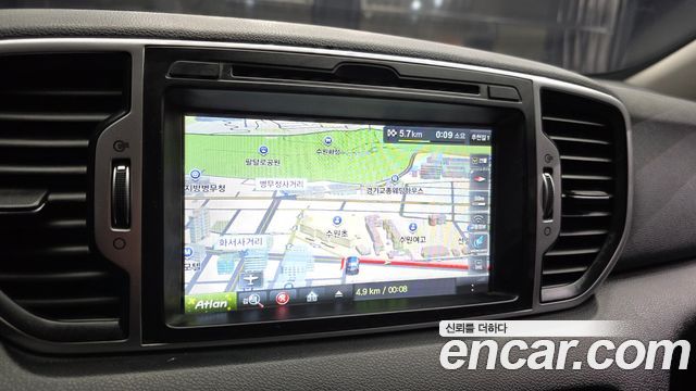 Kia Sportage 2016 — photo 14