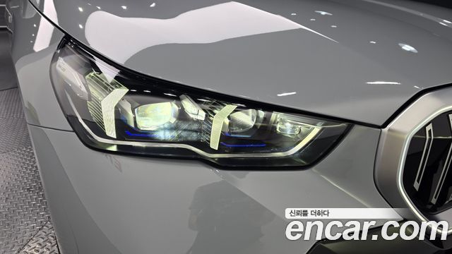BMW 5-Series 2025 — photo 8