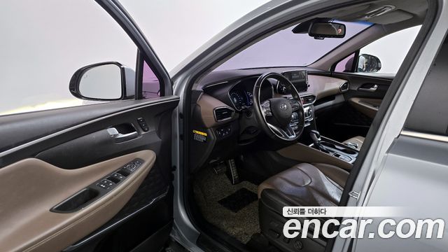 Hyundai Santafe 2019 — photo 13