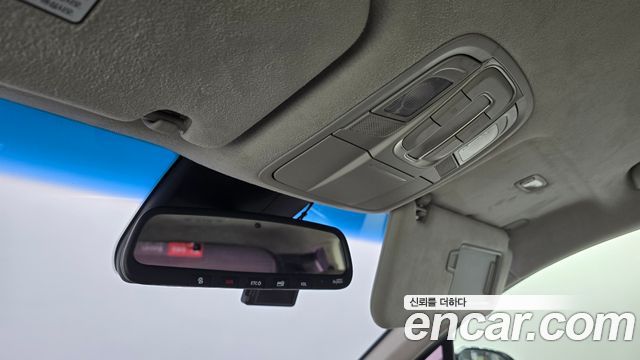 Hyundai Santafe 2019 — photo 24