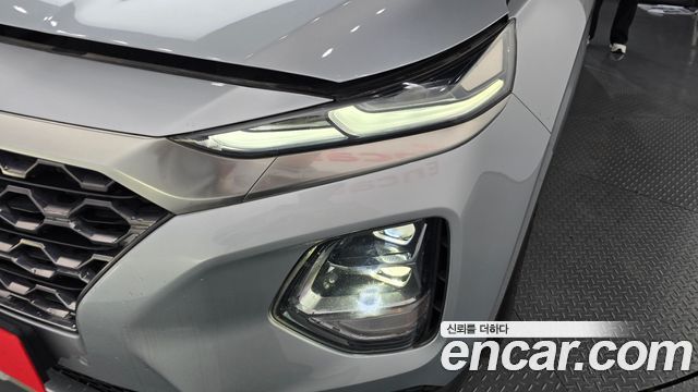 Hyundai Santafe 2019 — photo 8