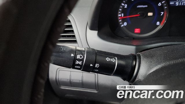 Hyundai Accent 2013 — photo 30