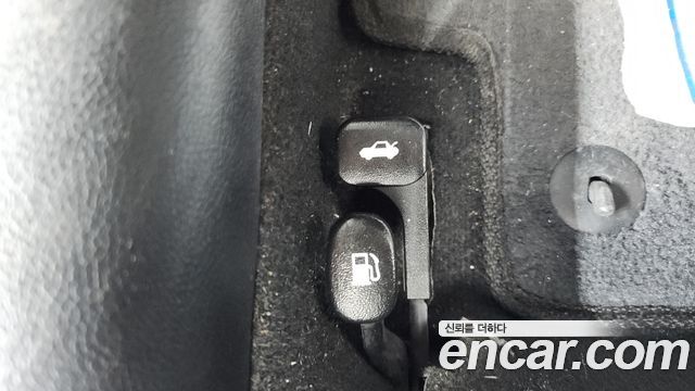 Hyundai Accent 2013 — photo 31