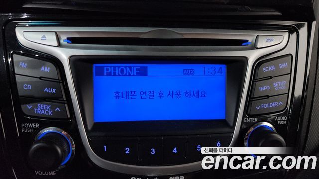 Hyundai Accent 2013 — photo 34