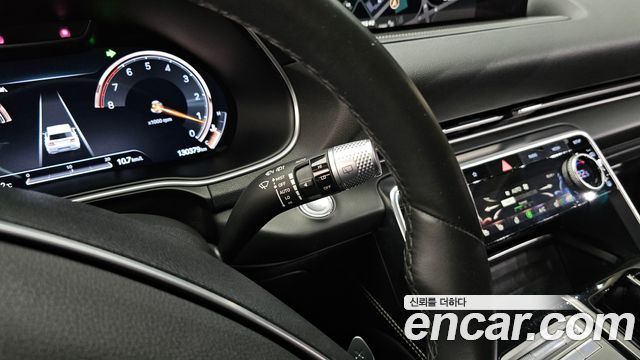 Genesis GV80 2021 — photo 29