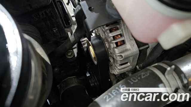 Genesis GV80 2021 — photo 36