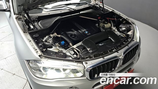 BMW X5 2018 — photo 6