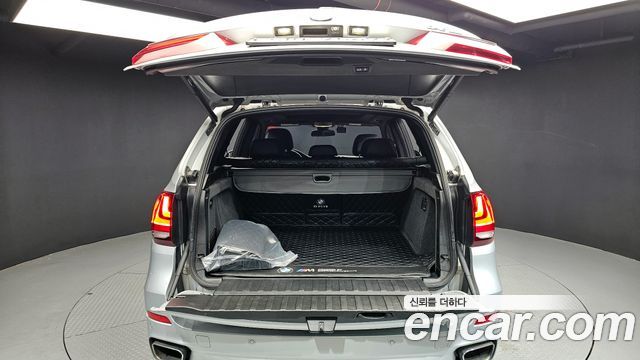 BMW X5 2018 — photo 20