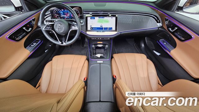 Mercedes-Benz E-Class 2024 — photo 7