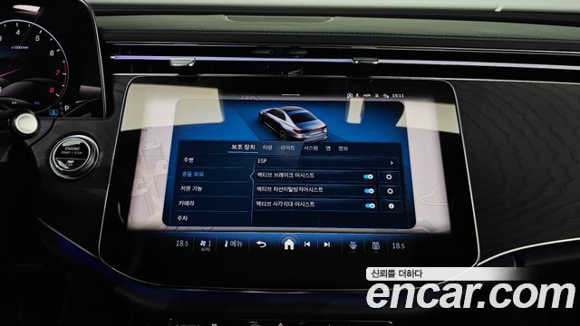 Mercedes-Benz E-Class 2024 — photo 17