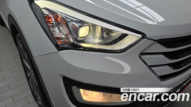 Hyundai Santafe 2013 — photo 8