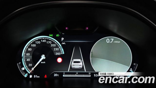 Genesis G80 2022 — photo 11