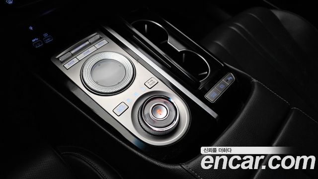 Genesis G80 2022 — photo 12