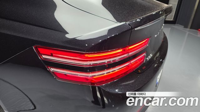 Genesis G80 2022 — photo 9