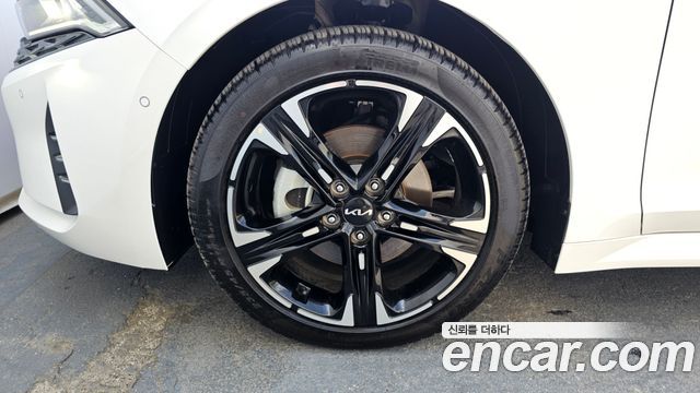Kia K5 2023 — photo 5