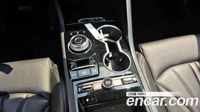 Kia K5 2023 — photo 12