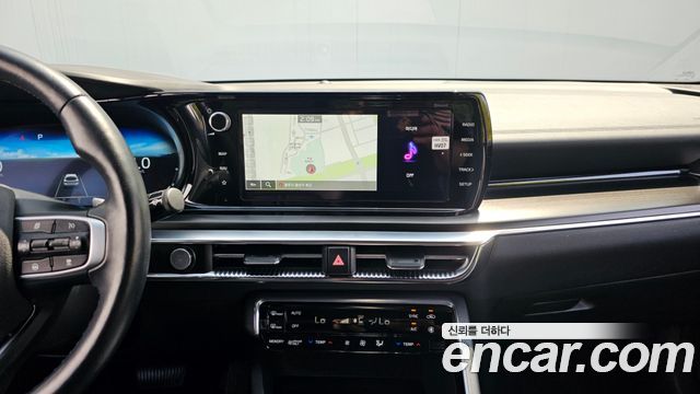 Kia K5 2023 — photo 19