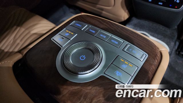 Genesis G80 2021 — photo 35